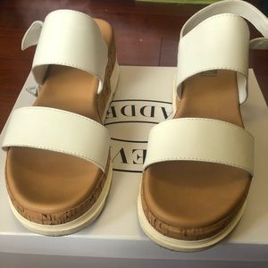 Steve Madden platform sandals